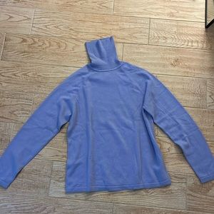 Beautiful Periwinkle 100% cashmer sweater